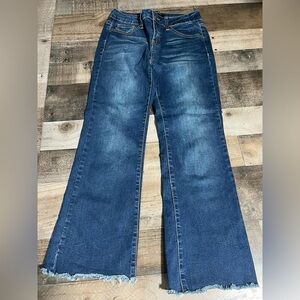Judy Blue Crop Flare Fit Jeans-‎ 3/26
